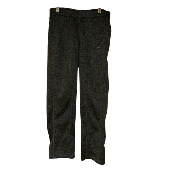 Nike Therma-Fit Training Pants Women’s Small Black Gray Fleece Lined Joggers - Picture 1 of 12